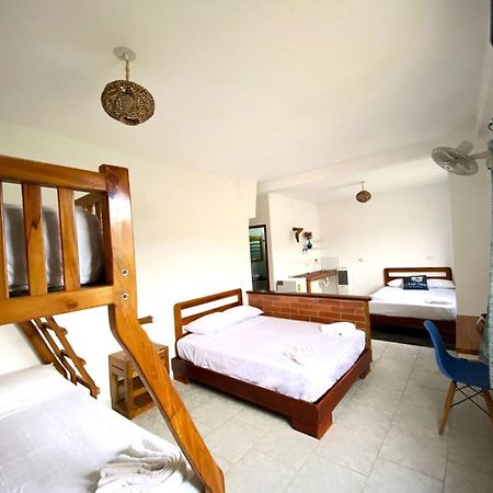 Whale House Hotel Puerto López 部屋 写真